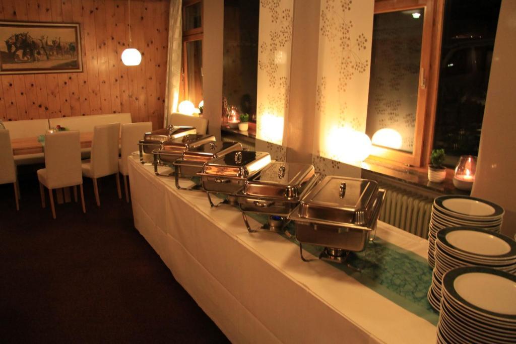 Hotel-Restaurant Sonnenhof Veitsrodt Buitenkant foto