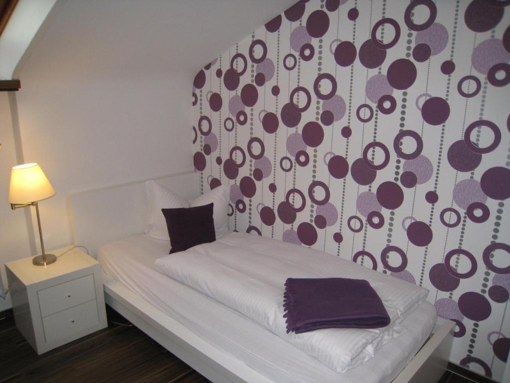 Hotel-Restaurant Sonnenhof Veitsrodt Kamer foto